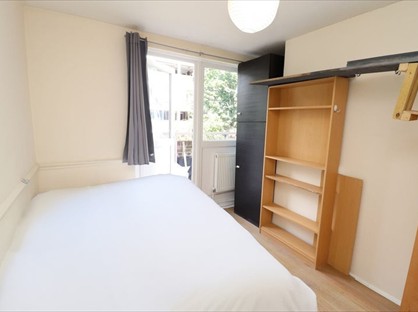 Room in a Shared Flat, Lipton Road, E1