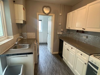 4 Bed Terraced House, Rotherfield, EN3
