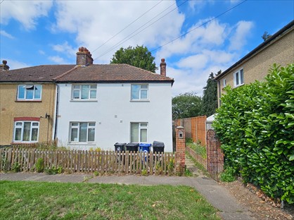 Studio Flat, Ruskin Road, RM16