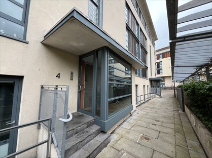2 Bed Flat, Sandport Way, EH6