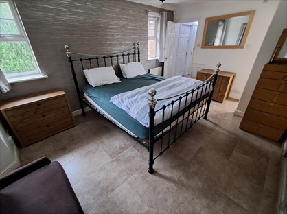 Room in a Shared House, Heartwood Close, L9
