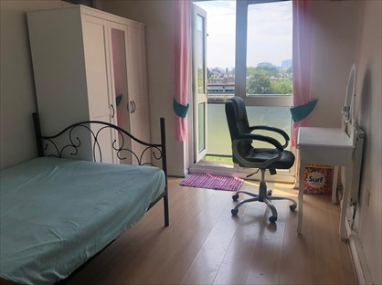Room in a Shared House, Howcroft House, E3