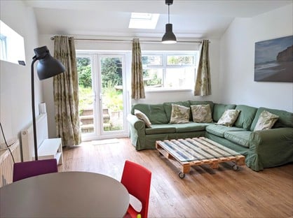 Room in a Shared House, Shaw St, ST5