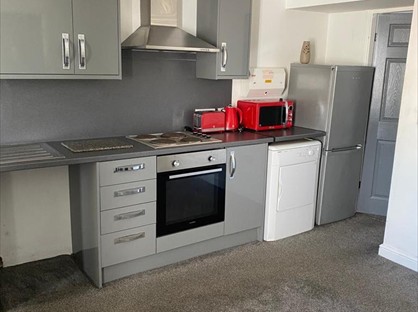 1 Bed Flat, South Street, BD21