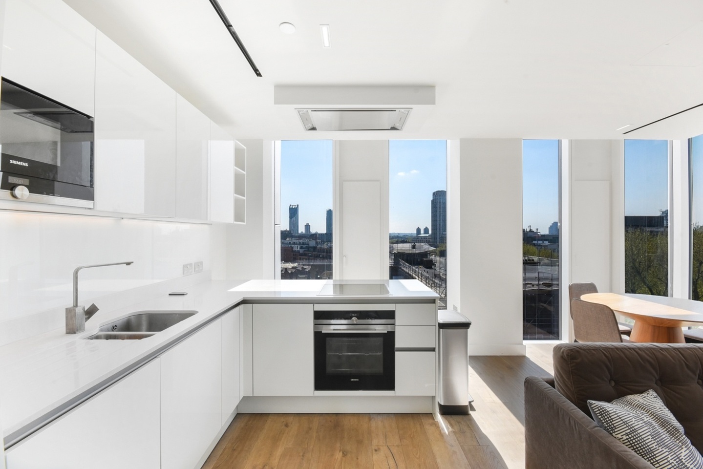 2 Bed Flat, Union St, SE1, N1 7GU photo 3