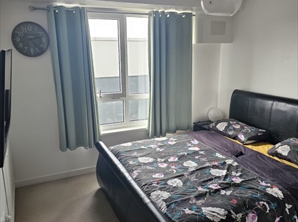 Room in a Shared House, Dairy Court, TW9