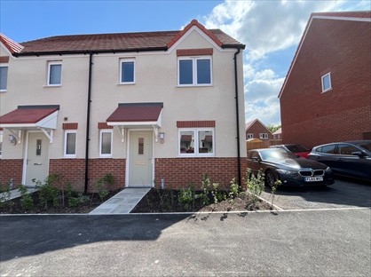 3 Bed Semi-Detached House, Baring Close, SP11
