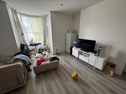 2 Bed Flat, Cranbury Avenue, SO14