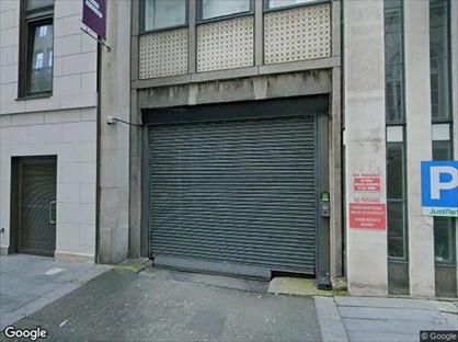 Studio Flat, Drury Lane, L2