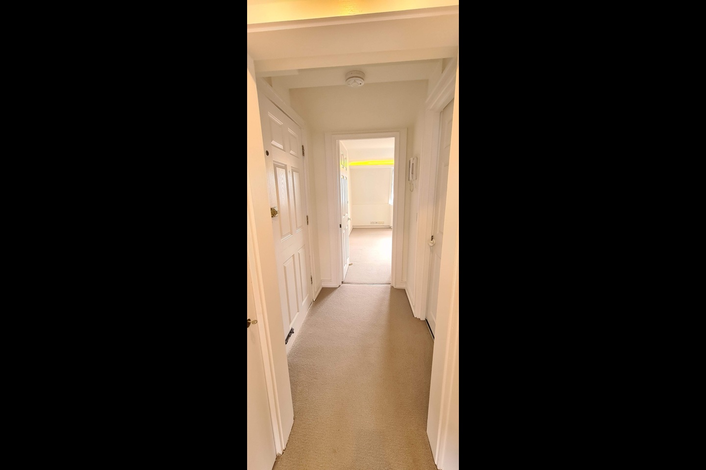 1 Bed Flat, Harley St, W1G photo 4