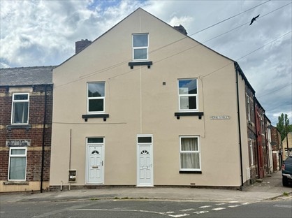 2 Bed Flat, Cudworth, S72