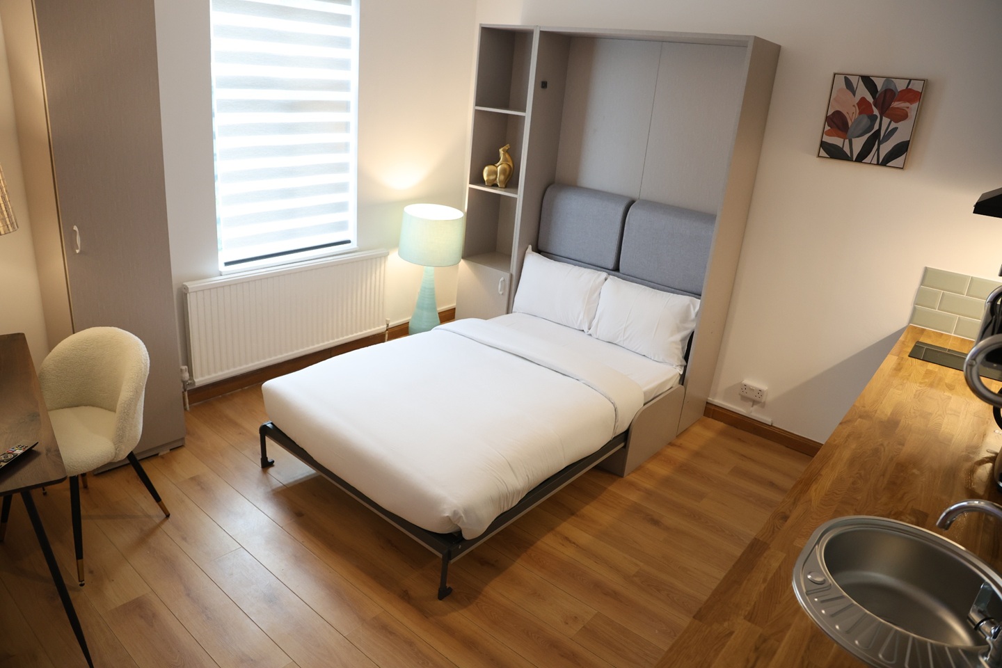 Studio Flat, Grafton Road, NW5 photo 2