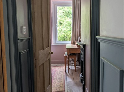 Room in a Shared House, Broad St, CF62