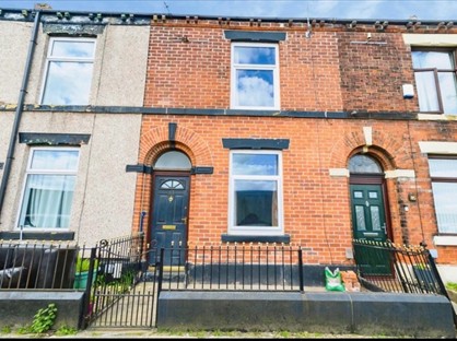 2 Bed Terraced House, Eton Hill Road, M26