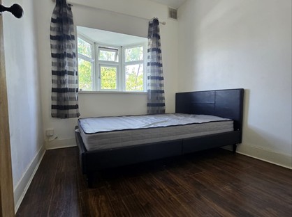 Room in a Shared House, Nelson Road, E4