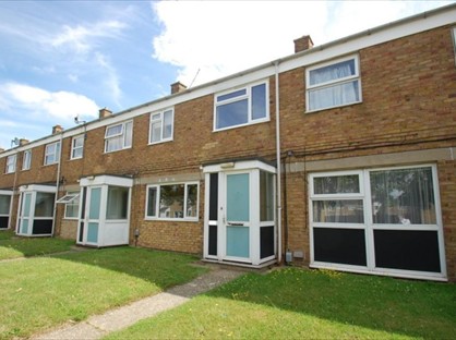 3 Bed Terraced House, Ilex Close, CO2
