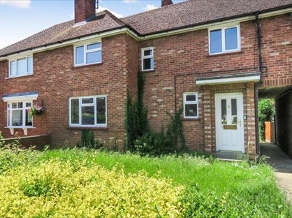 4 Bed Terraced House, Green Leys, PE27