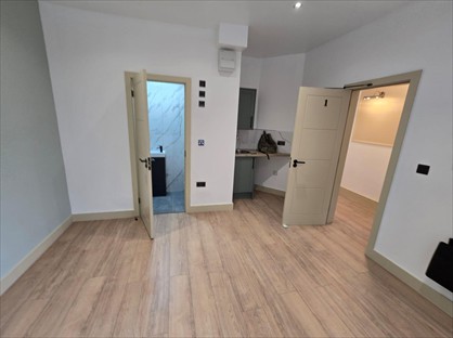 Studio Flat, Eastworth Road, KT16
