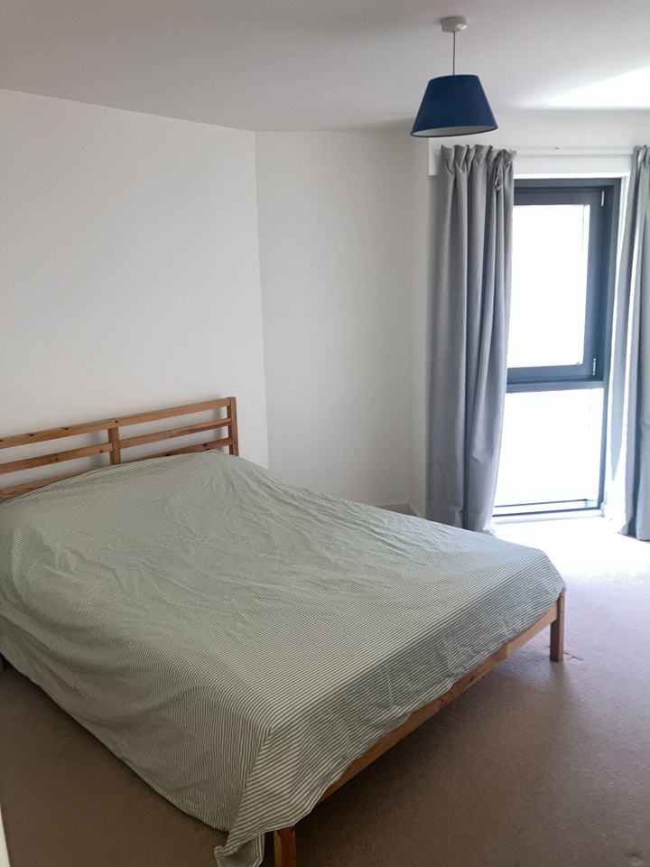 2 Bed Flat, Black Prince Road, SE1 photo 2