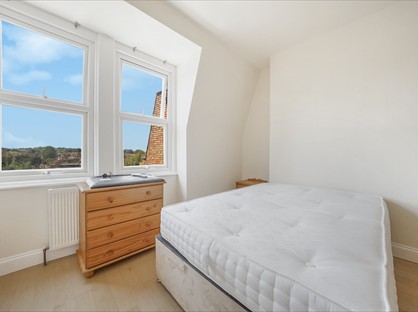 1 Bed Flat, High Road, N22
