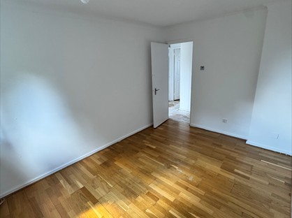 1 Bed Flat, Sturrock Close, N15