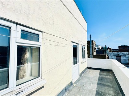 2 Bed Flat, Green St, E13