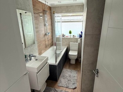 Room in a Shared House, Prospect Road, EN8