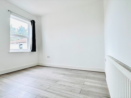 4 Bed Terraced House, Milton Avenue, E6