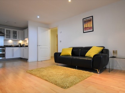 1 Bed Flat, Lower Twelfth St, MK9
