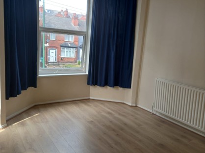 2 Bed Flat, Gregory Boulevard, NG7