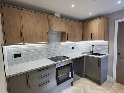 2 Bed Flat, Glenmore Road, SP1