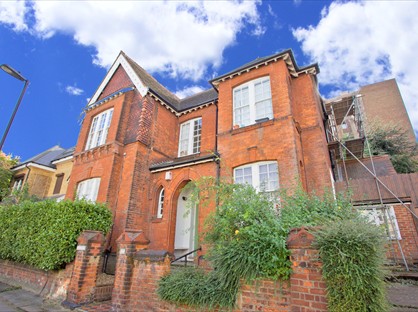3 Bed Flat, Vartry Road, N15