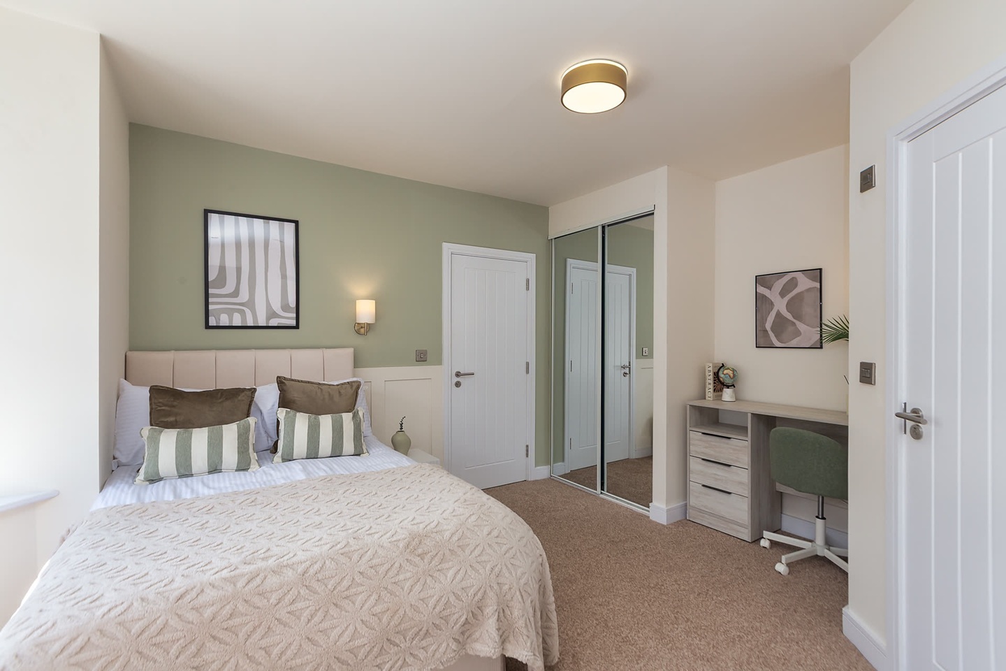 Room in a Shared House, Willowdale Road, L9