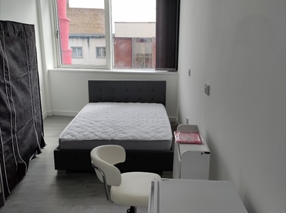 Studio Flat, Inventure House, DE1