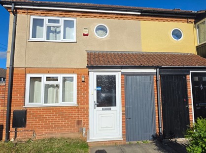2 Bed Terraced House, Morley Close, LE13