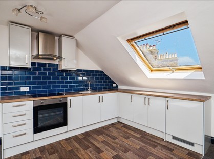 1 Bed Flat, Chandos Square, CT10