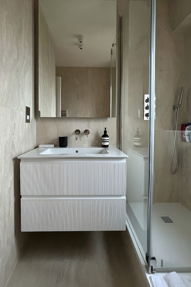 1 Bed Flat, Moscow Road, W2 photo 5