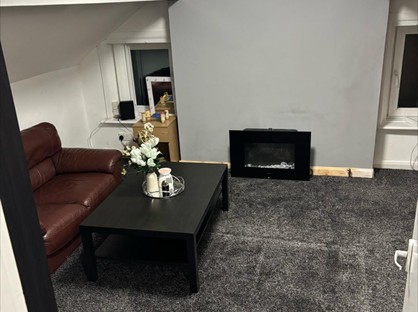 1 Bed Flat, Greenbank Road, BD15