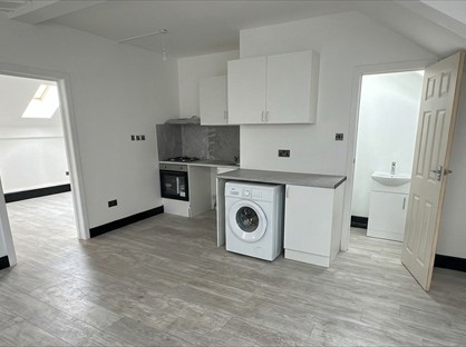 1 Bed Flat, High Road, NW10