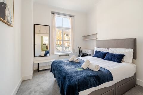 1 Bed Flat, Harcourt St, W1H
