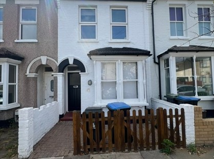 3 Bed Terraced House, Cross Road, EN1