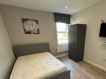 Studio Flat, Bellclose Road, UB7