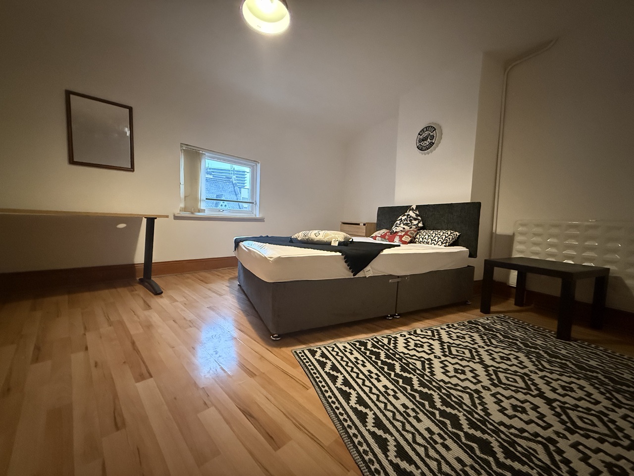 2 Bed Flat, Humberstone Gate, LE1 photo 2