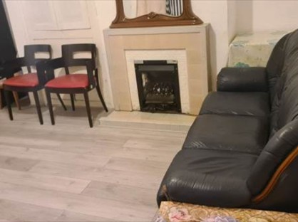 4 Bed Semi-Detached House, Maitland St, MK40