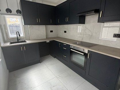 3 Bed Terraced House, York Road, N18