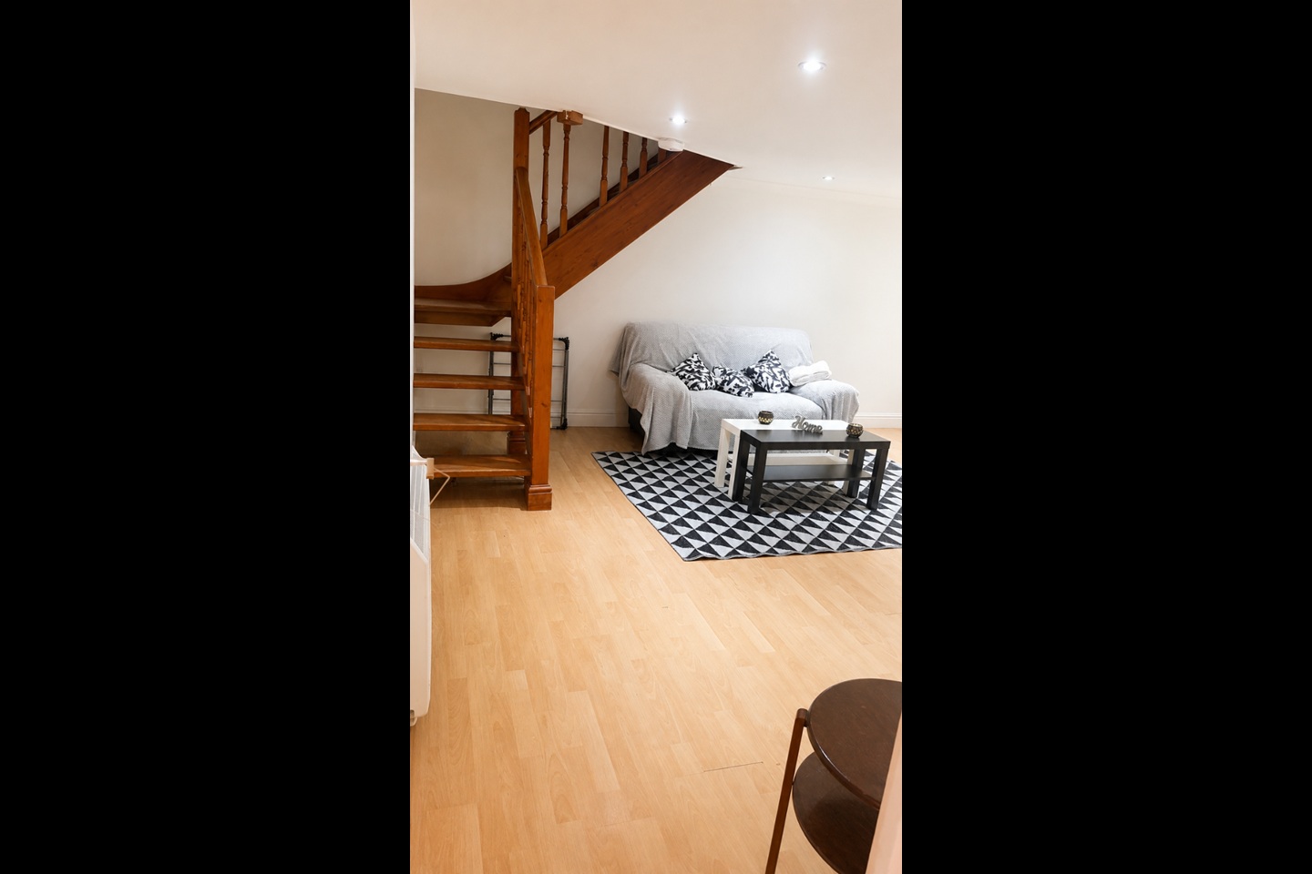 1 Bed Flat, Albert Road South, SO14 photo 2