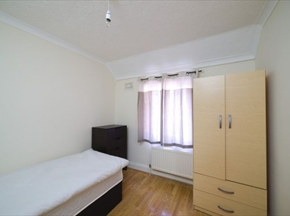 Room in a Shared Flat, Bisson Road, E15