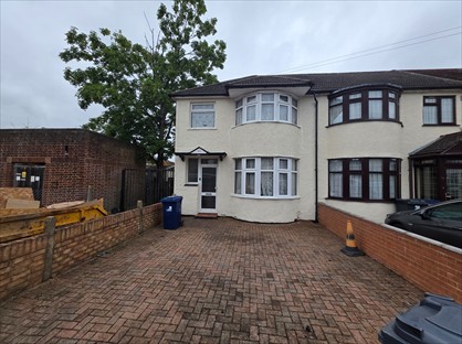 3 Bed End Terrace, Windermere Road, UB1