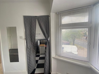 Studio Flat, Hendon Way, NW2