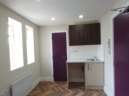 Studio Flat, Firhill Road, SE6